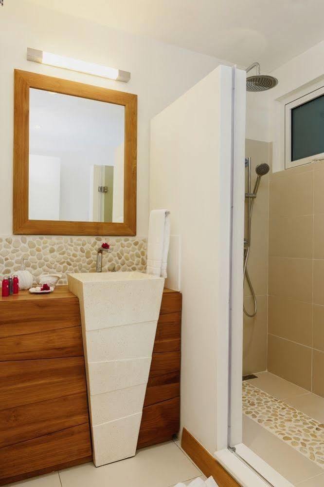 Myra Seafront Suites With Lov Cap Malheureux Ngoại thất bức ảnh
