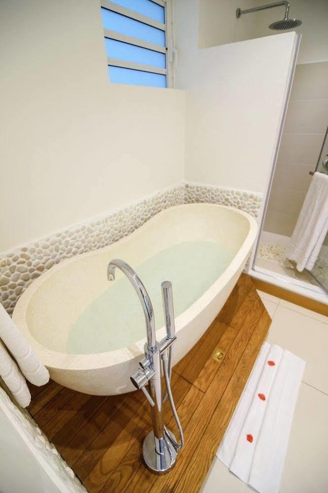 Myra Seafront Suites With Lov Cap Malheureux Ngoại thất bức ảnh