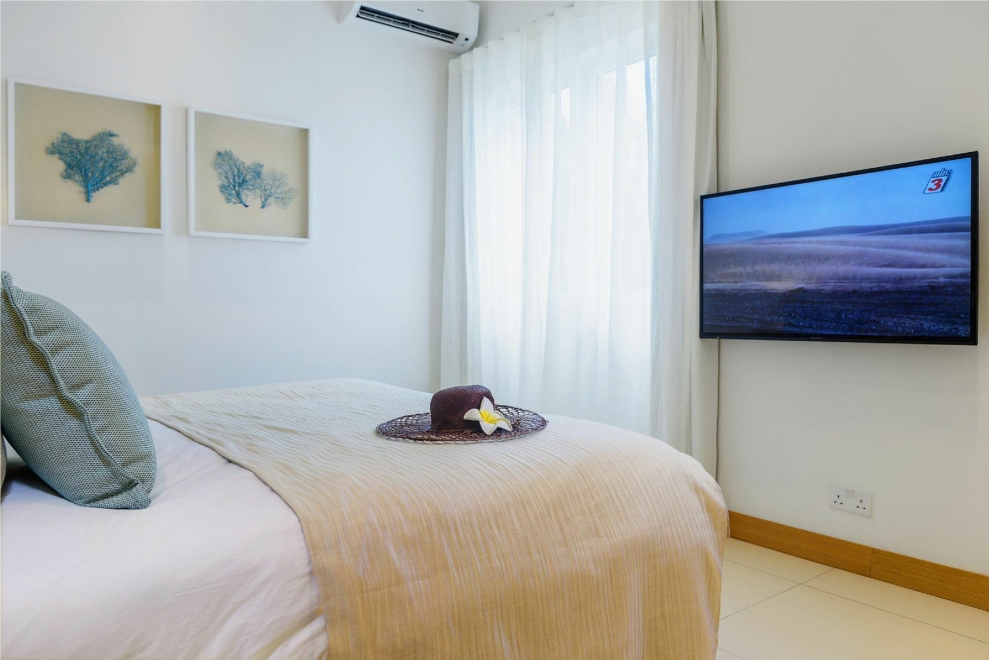 Myra Seafront Suites With Lov Cap Malheureux Ngoại thất bức ảnh